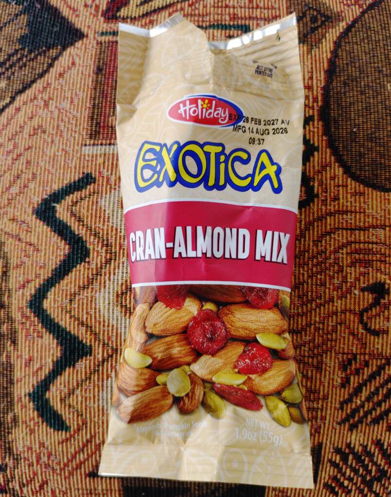 Holiday Exotica Cran-Almond Mix